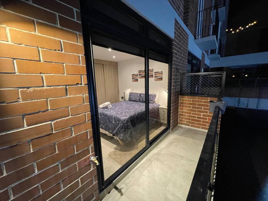 Lovely 1 Bedroom Unit With Free Parking Modra Zone 4 Guatemalaváros Kültér fotó