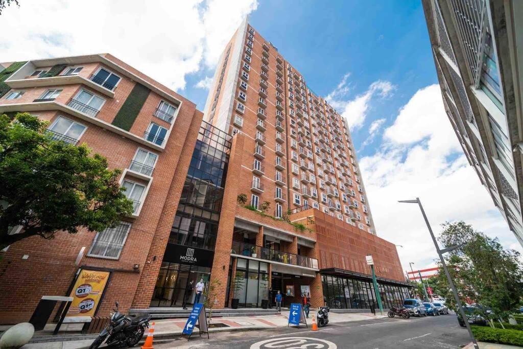 Lovely 1 Bedroom Unit With Free Parking Modra Zone 4 Guatemalaváros Kültér fotó